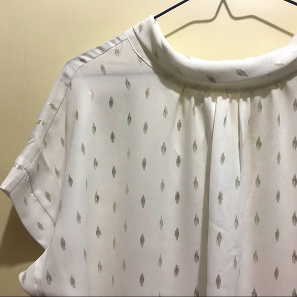 Blouse - Picture 1 of 8